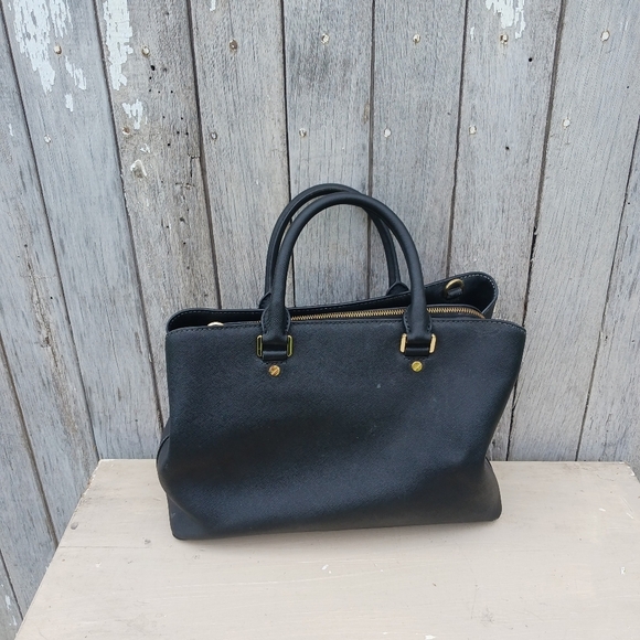 Michael Kors Savannah Medium Saffiano Leather Satchel Black Shoulder Bag - Picture 4 of 14